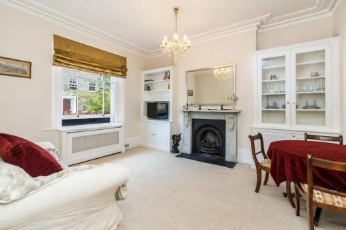 New Super 1bd Flat - Heart Of Trendy Bayswater, Queensway, 