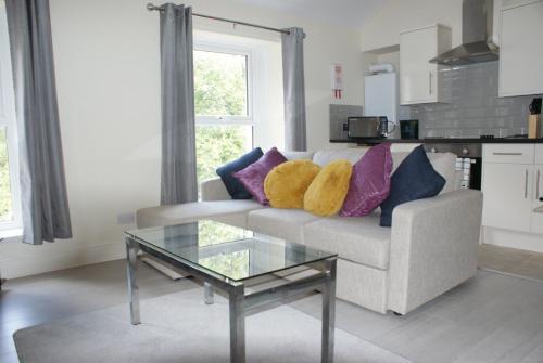 Coastal City Rooms - Uplands, Swansea, 