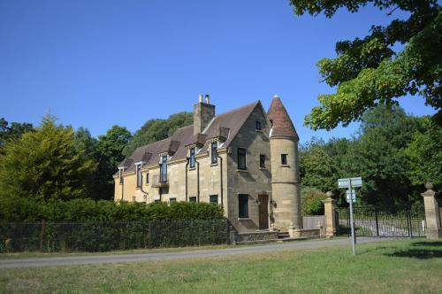 East Lodge, Bolney, 