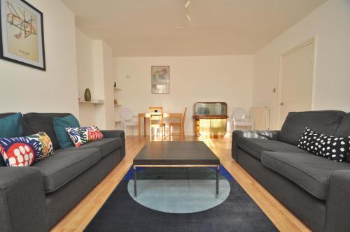 Large Garden Flat In The Heart Of Islington, Highbury, 