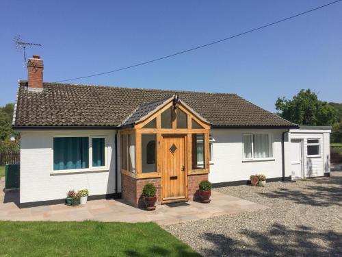 Rock View Cottage, Llanymynech, Llanymynech, 