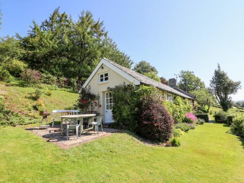 Dolgenau Hir (the Barn), Caersws, Llanidloes, 