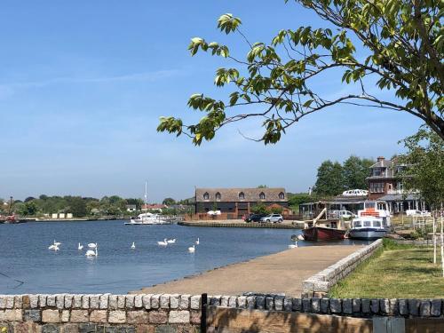 Swan View, Oulton Broad, Oulton Broad, 