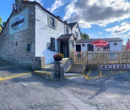 Cambrian Inn And Holiday Home, Crickhowell, 