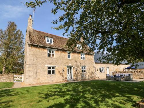 The Farmhouse, Easton On The Hill, 