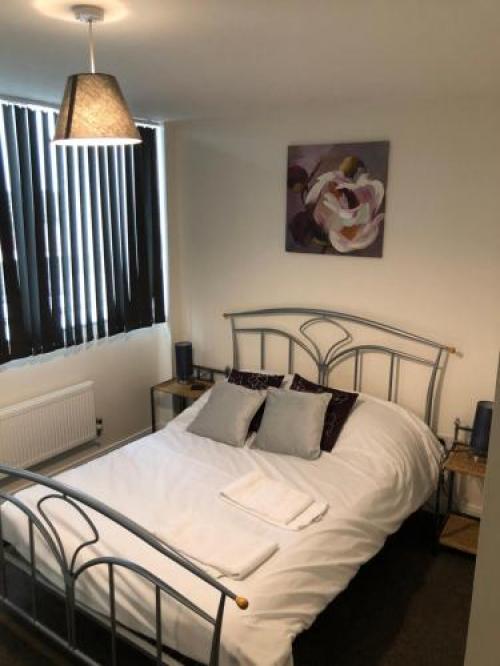 Comfort Stays - Skyline House, Stevenage, 