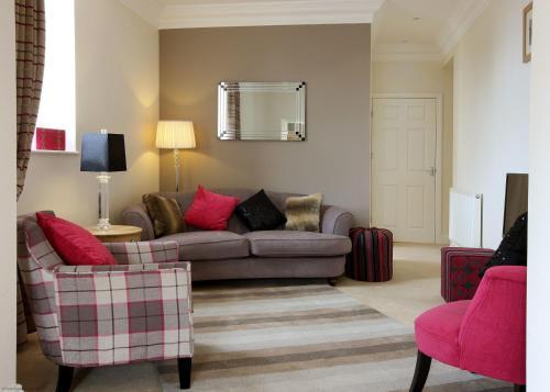 Cosy Treat @ Chapel Collection, Cinderford, 