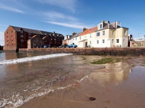 Quayside Cottage, North Berwick, 