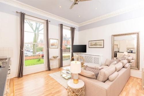 10 Sydneham - Luxury Apartments, Cheltenham, 