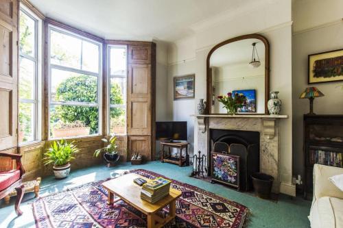 Guestready - Gorgeous Victorian Home Wgarden Up To 6 Guests!, Finsbury Park, 