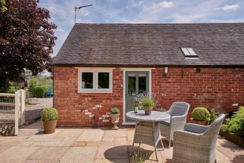 The Couple's Retreat, Ashbourne, 