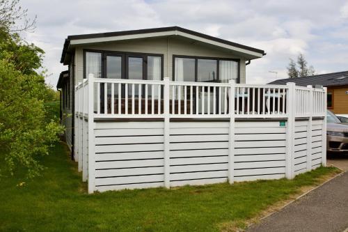 Lovely 3-bed Cottage In Ely, Haddenham, 