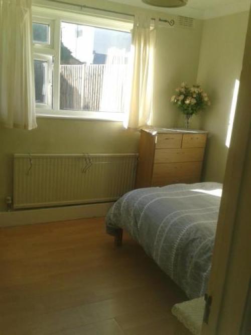 Sunny Single Room In Tooting, Tooting, 