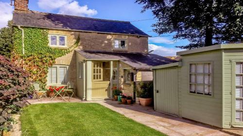 Wood Cottage, Fairford, 