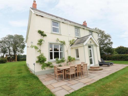 Copybush Cottage, Carew, 