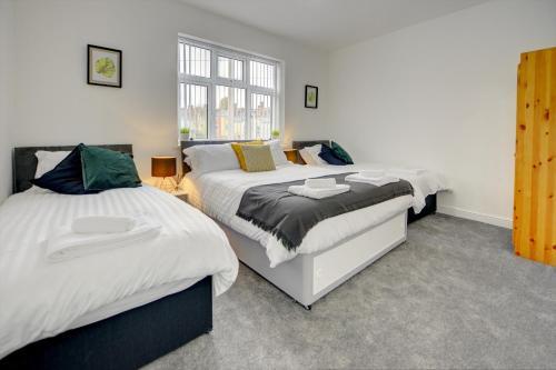 Merrivale House Serviced Accommodation By Cmc Property Investors, Smethwick, 