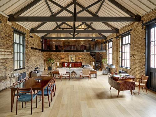 One Of A Kind Victorian Luxury Loft In Clerkenwell, Farringdon, 