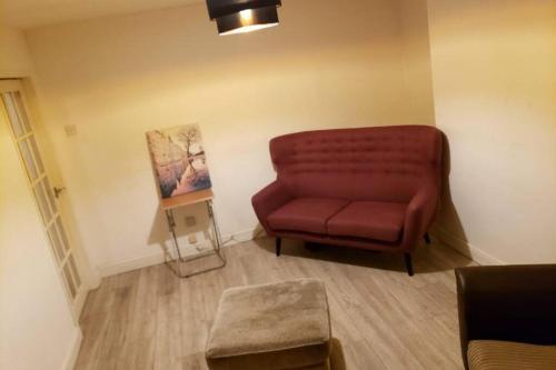 Magnificent Fully Serviced One Bedroom Apartment, Northampton, 