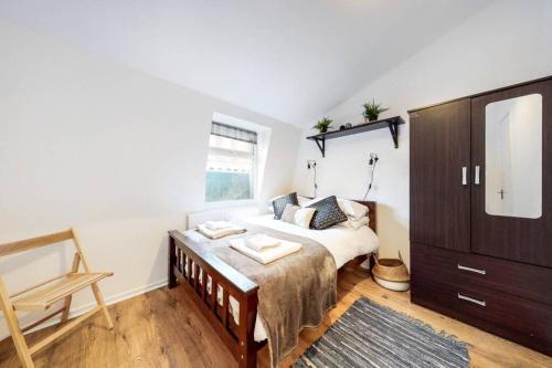 Super 3 Bed Flat Next To Paddington Station, Paddington, 