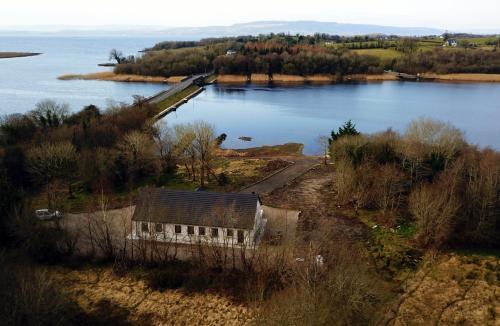 Erinona House, Belleek, 