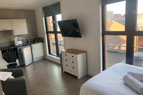 Spacious Central Nottingham Studio With Free Wifi, Nottingham, 