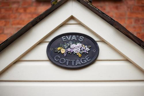 Lovely 2-bed Cottage Close To Cotswolds, Edgehill, 