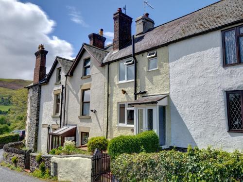 Rustic Holiday Home In Carrog Overlooking Valley, Corwen, 