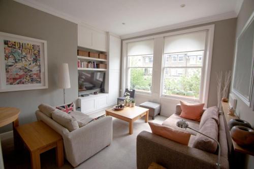 Wonderful 2 Bedroom In Quiet Area Near Camden Square, Kings Cross, 