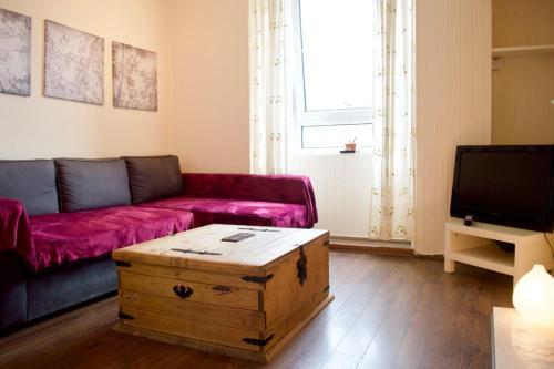 Bright & Cosy 1 Bd Flat In Edinburgh, Murrayfield, 