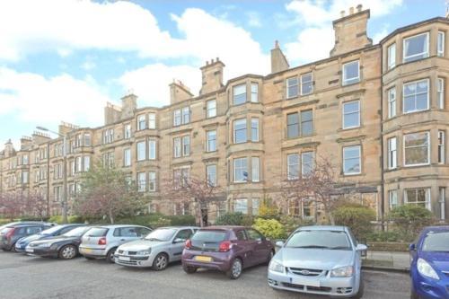 Wonderful Morningside Apartment -sleeps 5 People, Newington, 