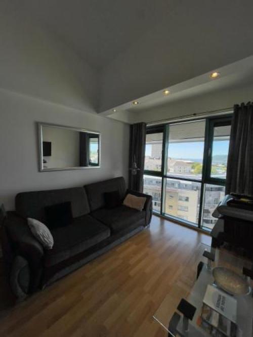 Ocean Crescent Plymouth City Centre Penthouse Level Over 25's Only, Plymouth, 