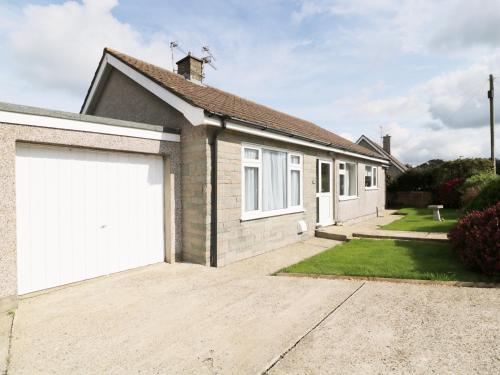 Bungalow, Fishguard, 