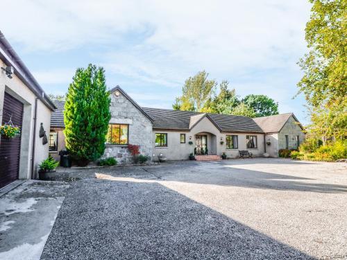 Stonegables, Alford, 