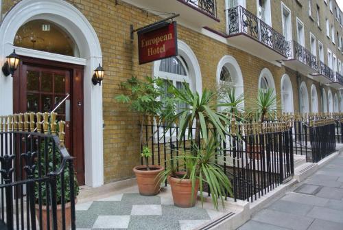 European Hotel, Grays Inn, 