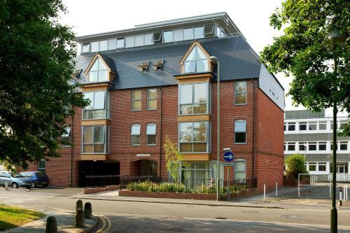 Pelican House Apartments By Flying Butler, Newbury, 