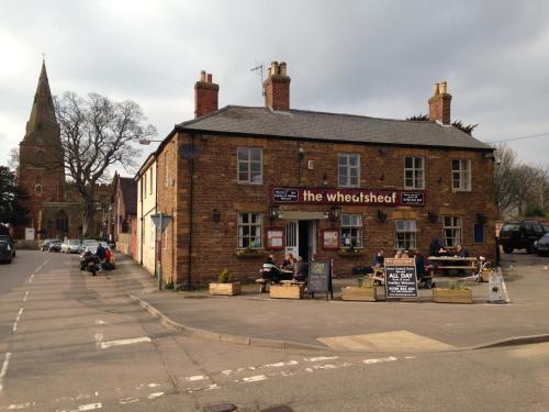 The Wheatsheaf, Crick, 