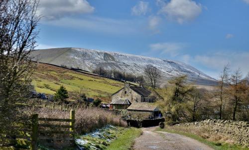 Higher Gills Farm, Gisburn, 