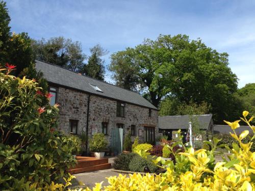 Petrock Holiday Cottages, Parkham, 