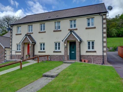 Tranquil Holiday Home In Swansea Near Mountains, Abercraf, 