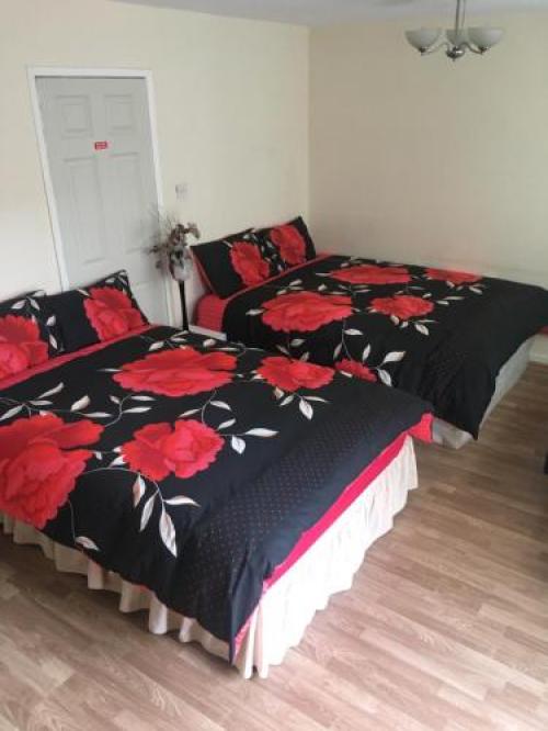 Martindale Room Free Parking, Hayfield, 