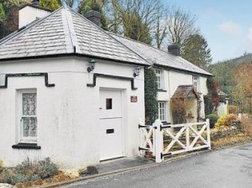 Afon Duad Inn And Dolau Cottage, Cwmduad, 