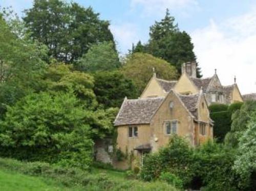 Owlpen Manor Cottages, Nailsworth, 