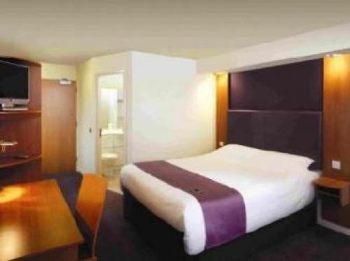 Holiday Inn Express Manchester Airport, An Ihg Hotel, Manchester Airport, 