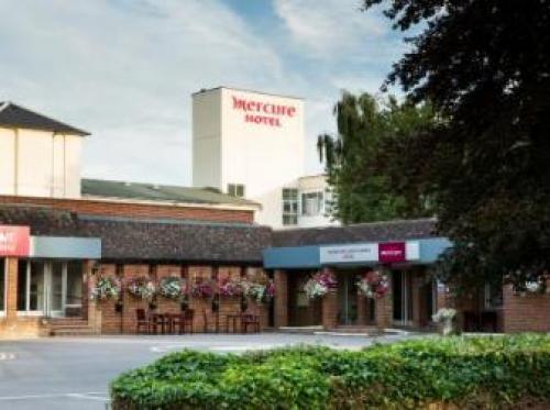 Mercure Maidstone Great Danes Hotel, Hollingbourne, 