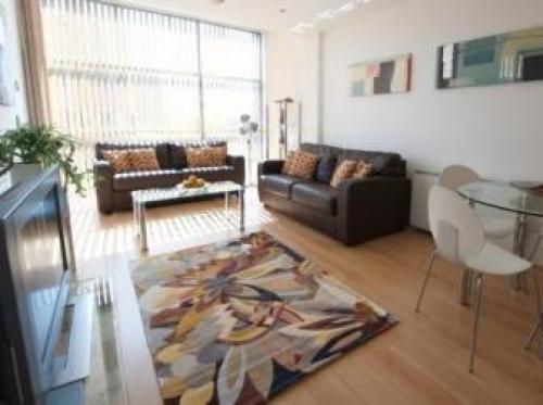 Stay Deansgate Apartments For 14 Nights Plus, Castlefield, 