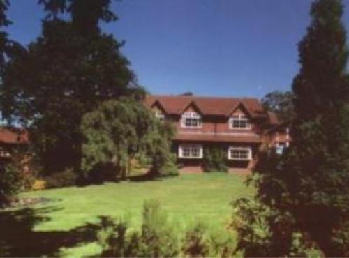 Deanwater Hotel, Handforth, 