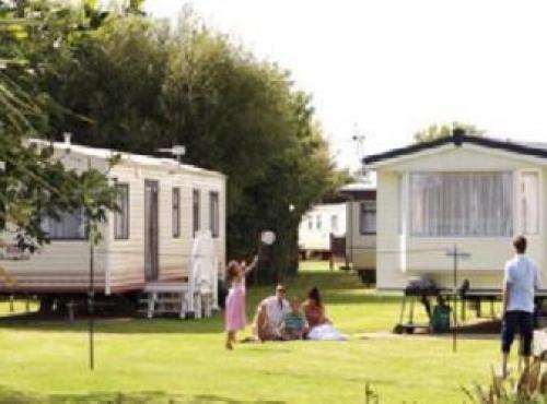 Holiday Home Caravan Church Farm-5, Aldwick, 