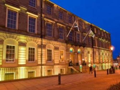 Holiday Inn Express Edinburgh City Centre, An Ihg Hotel, Edinburgh, 