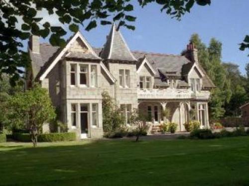 Struan Hall, Aboyne, 