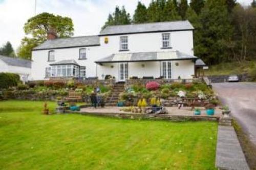 Arfryn House Bed And Breakfast, Merthyr Tydfil, 